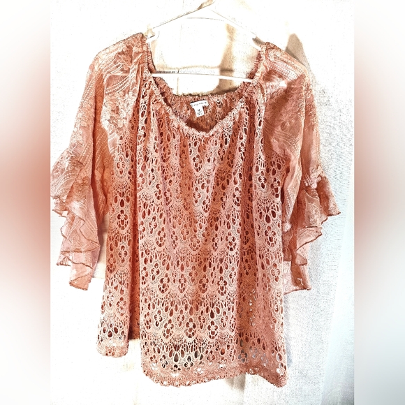Cato Tops - 2/$20 Cato M Peach Lace Top